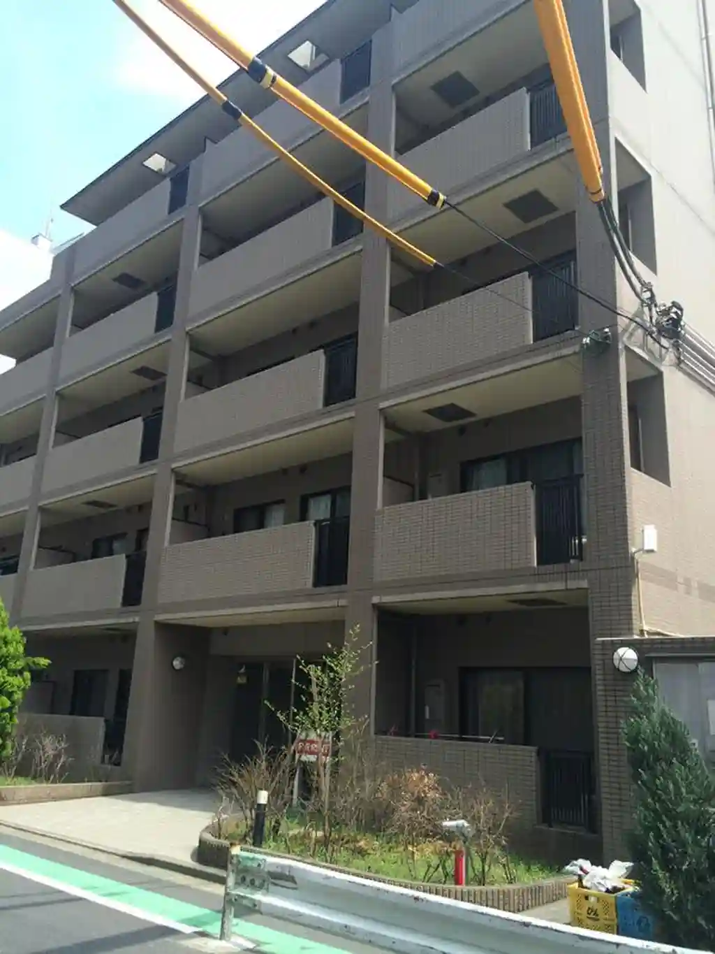 プロッシモ新宿 外観